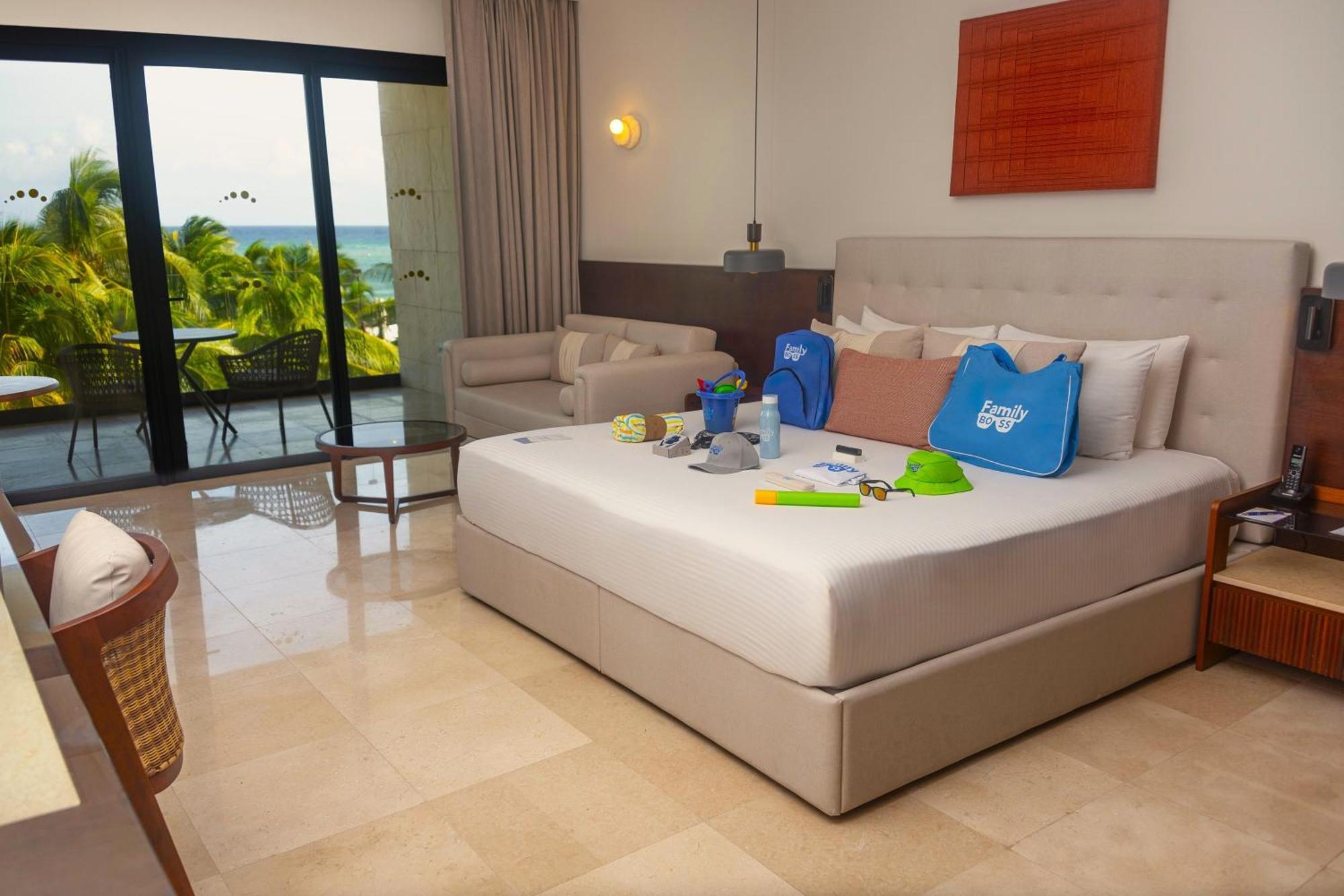 Family Selection Junior Suite Rooftop Private Pool,1651167297:JPEG